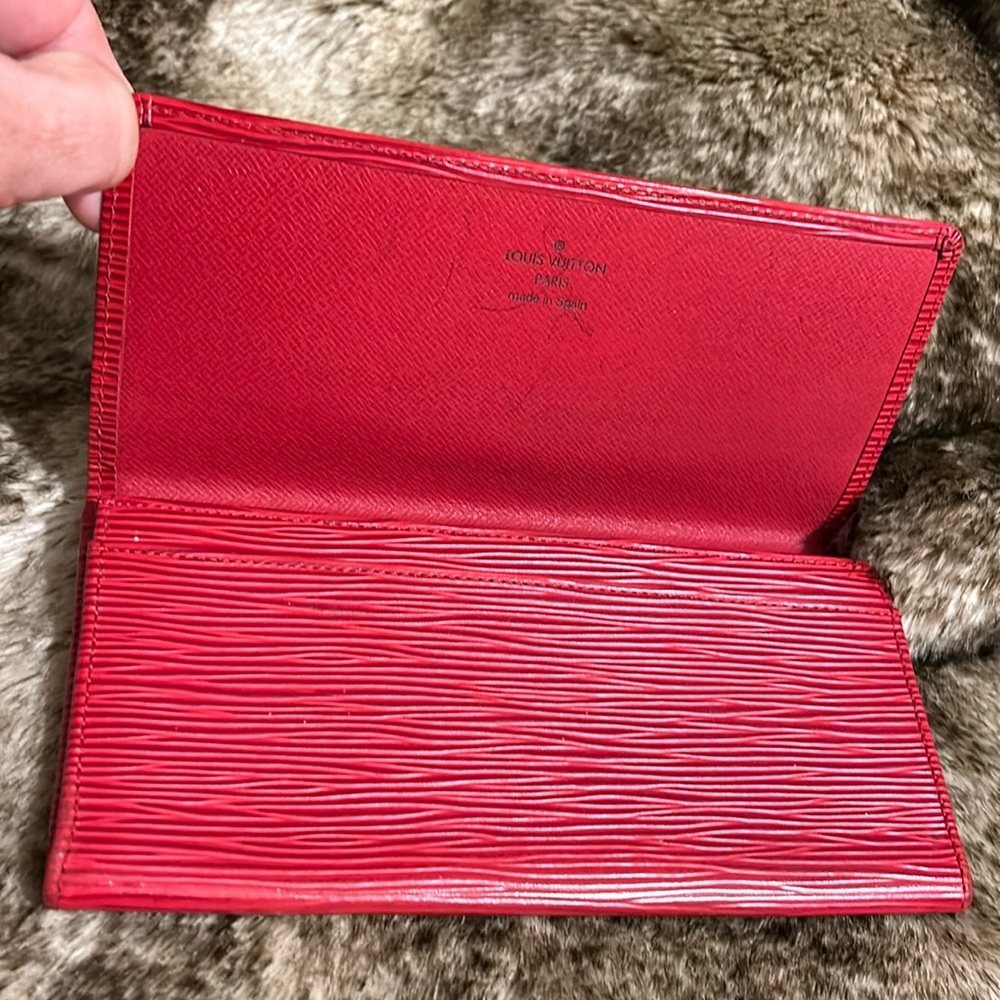 Rare Louis Vuitton Red Epi Porte Yen 3 Cartes Credit Bifold Long Wallet- Amazing - Picture 7 of 10